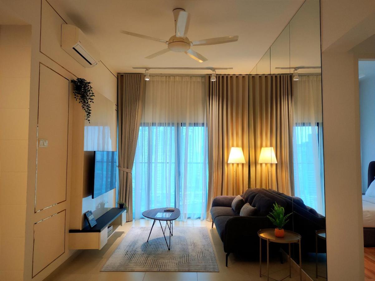 Reizz Residence By Leo Suites Kuala Lumpur Exterior foto